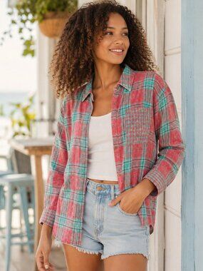 MYSTREE Vintage-Inspired Plaid Button-Up Shirt, Red Teal Checkered Patchwork